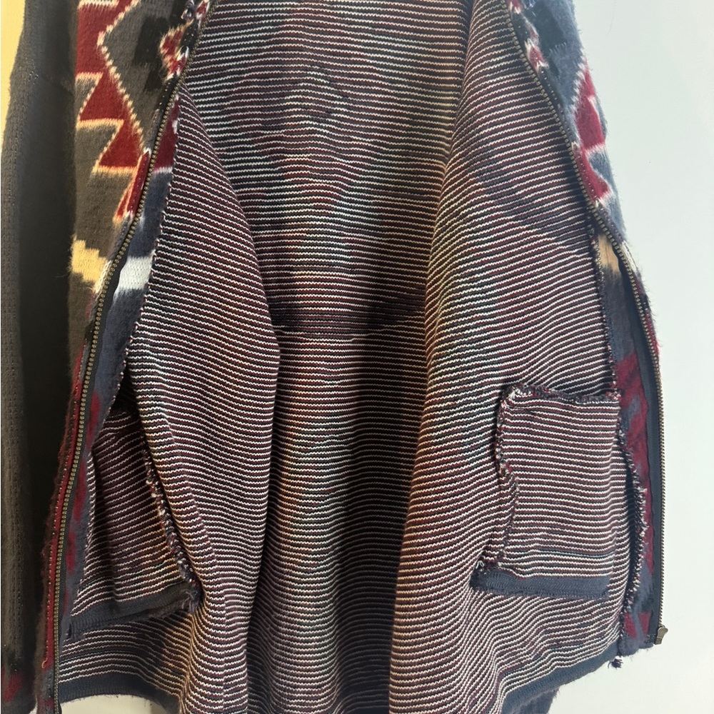 Gray And Red Patterned Women's Jacket - image 4